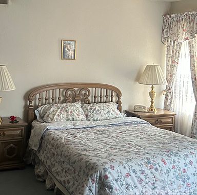 Auction 108224 (1 of 4)