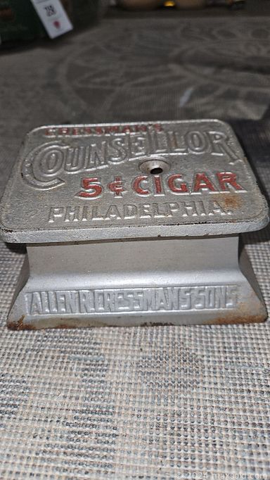 MaxSold Auction: This online auction includes a vintage American flag, vintage salt and pepper shakers, Waterford crystal, hobnail, milk glass, vintage Redd and Barton flatware set, vintage tins, Joyce Chen tea set, Royal Doulton figurines, enamel cookware, Mancioli Montelupo and Mancer hand painted dishes, vintage kitchen ware, records, vintage wall art, figurines, tin signs, Wedgwood, carnival and depression glass, tea cart, Corningware, Campbell soup mugs and much more!