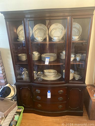 MaxSold Auction: This online auction features organizers, jewelry, mini tea set, marbles, vinyl records, comics, sports trading cards, daybed, bamboo chairs, Fenton glass, collector plates, games, craft supplies, cameras, sports trading cards, sewing machine, pet products, fishing gear, yard tools, leather furniture, and much more!!