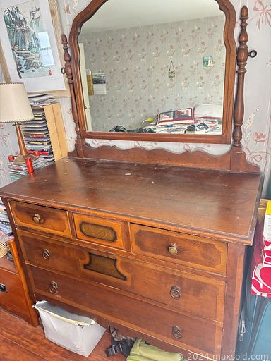 Auction 106834 (1 of 4)