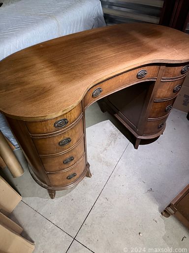 Auction 110817 (1 of 4)