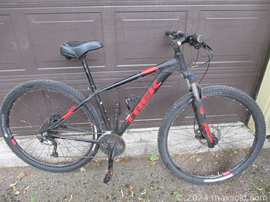 Auction 110923 (1 of 4)
