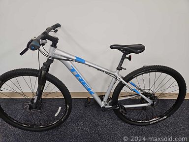 Auction 104203 (1 of 4)