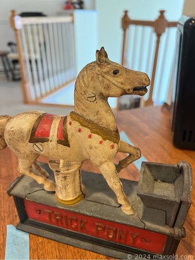 MaxSold Auction: This online auction includes Christmas decor, furniture such as wooden dressers, deacon bench, vintage desk, side tables, dining room table and chairs, wrought iron benches and twin beds, CDs, bakeware, small kitchen appliances, stone statues, glassware, kitchenware, and much more!