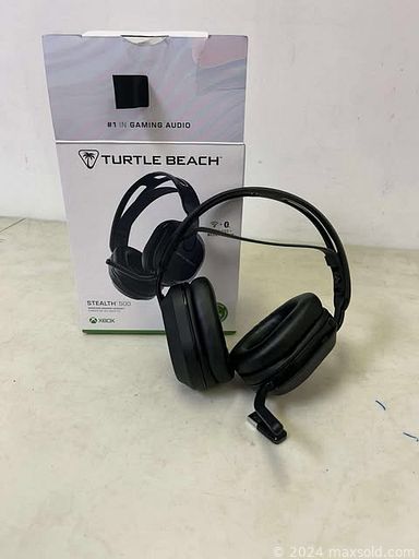 MaxSold Auction: This online auction features new beauty products, craft supplies, new men’s & women’s clothing, carded Hot Wheels, games, DVDs, NIB garage light, vintage buttons, men’s shoes, sewing machine accessories, NIB transceivers, new puzzle, fishing gear, NIB beauty appliances, car accessories, DVDs, costume jewelry, Pokemon collectibles, and more!