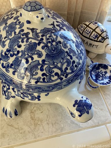 MaxSold Auction: This online auction features fine china, framed art, camera equipment, furniture such as storage cabinets, dressers, motorized bed, media unit, loveseat and couches, vinyls, tools, handbags, lamps, Marathon refrigerator, Frigidaire freezer, costume jewelry, computer accessories, glassware and much more!