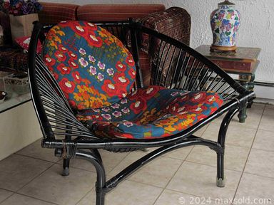 MaxSold Auction: This online auction features new women’s designer clothing, new ladies shoes, vintage saloon doors, retail display racks, mirrors, vintage cane chairs, desk, and much, much, more!!