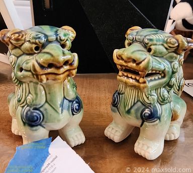 MaxSold Auction: This online auction features framed paintings, crystal ware with COA, sterling silver, 32” RCA TV, Amana refrigerator, furniture such as wall units, leather sofa and loveseat, antique coffee table, mid-century chairs, L-shaped desks, mid-century dresser and wood stools, lamps, Kenmore BBQ, small kitchen appliances, vinyl albums and much more!