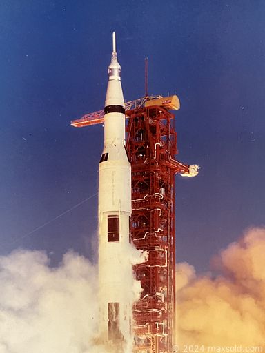 MaxSold Auction: This online auction features original Inuit art, soapstone carvings, antique gold jewellery, sterling silver jewellery, saxophone, trumpet, Royal Doulton figurines, collectible Barbies, jade statue, sewing machine, original oil paintings, snuff bottles, art glass, woodblock prints, Hummels, wooden masks, Lladro figurines, collectible eggs, antique violin, vintage accordion, concert tour posters, vintage guitar, vinyl records, comics, and much, much, more!!!