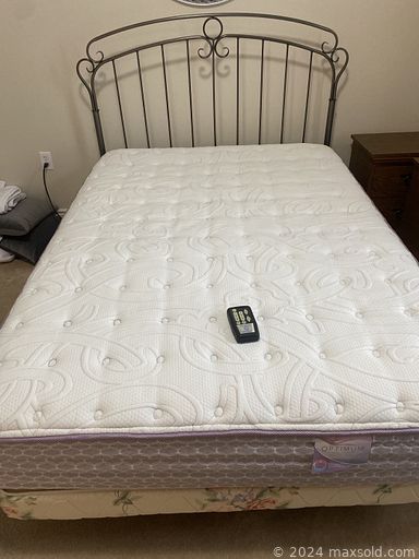 MaxSold Auction: This online auction features gold jewelry and costume jewelry, brooches, cabinet, bench, lamps, framed prints, loveseat, Palliser furniture, Dining Table And Chairs, china cabinet, La-z-boy, tables, sofa, adjustable bed, glassware, clothing, step ladder/stool, Linens, Cleaning Supplies, kitchen dishes, trays, bowls, pots and pans, Office Supplies, vinyl records, books, Bookshelves, craft supplies, electronics, musical instruments, vases, camera and accessories, Christmas decor, Owl figurines and decor, Teacups And Saucers, mugs, Swarovski Crystal figurines, decorative plates, collectible spoons, shelving unit, metal cabinet, Pottery, CDs, golf lot, Projectors, Candles and holders, kitchen containers, tools, Radios, knick-knacks, Road Maps, wall decor, outdoor decor, Electric Trimmer, leaf blower, garden tools, patio and much more.