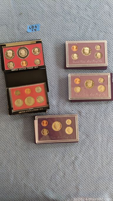 MaxSold Auction: This online auction features Bejing Olympic souvenirs, vintage bottles, uncirculated coin sets, silver collectible coin, Coca-Cola collectibles, paper ephemera collectibles, vintage fuses, vintage CorningWare, vintage art deco mantle clock, art pottery, vintage books, vintage sports equipment and much more!