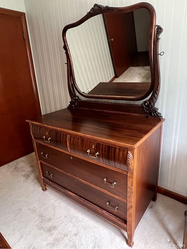 MaxSold Auction: This online auction includes furniture such as a midcentury cabinet, vintage stool, midcentury child’s rocker, midcentury table set, sewing table, wingback chair, loveseat, midcentury highboy,Victorian dresser, early sleigh bed and others, Singer sewing machine, mirror, loveseat, brass lamps, jewelry, wall art, siverplate, ephemera and more!