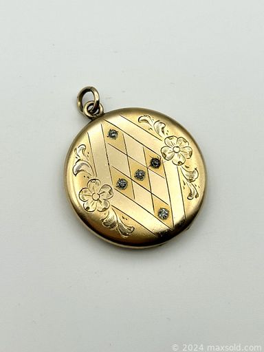 MaxSold Auction: This online auction features Indigenous art, antique cameo, antique pocket watches, gemstone jewelry, pearls, vintage lighters, miners\' lamp, watches, soapstone carving, vintage clarinet & violins, glass insulators, sterling silver jewelry, glass/crystal animals, and more!!