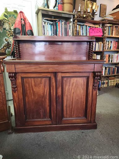 Auction 117875 (1 of 4)