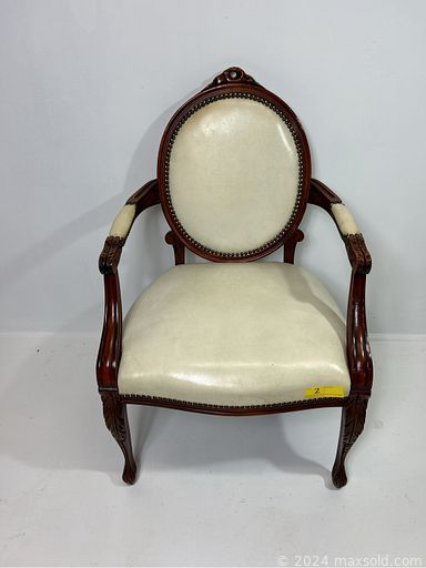 MaxSold Auction: This online auction features Victorian armchair, area rugs, vintage smoking stand, vintage sewing machine, antique dresser, marble top tables, art glass, Franciscan earthenware, art pottery, vintage bottles, small kitchen appliances, drafting table, mini fridge, and much more!!!