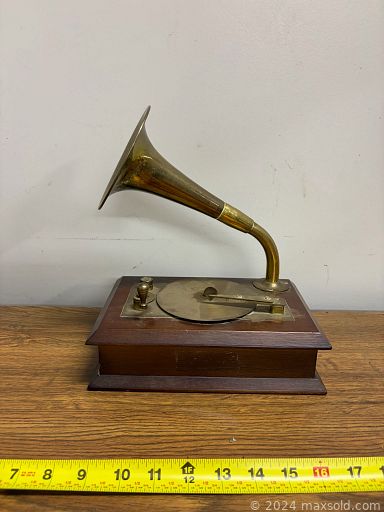 Auction 112168 (1 of 4)