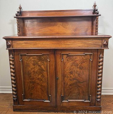 Auction 111119 (3 of 4)