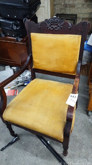 Auction 110858 (1 of 4)