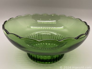 MaxSold Auction: This online auction features Jar of Beach Glass, costume jewelry, press on nails, clothes, lord of the rings book collection, acrylic artwork, teapot set, glassware, shoes, bags, pendants and much more.