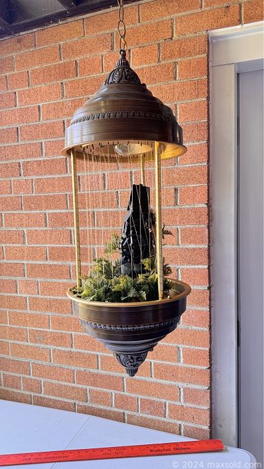 MaxSold Auction: This online auction features rain lamp, drum table, MCM leopard lamp, art glass, vintage Lustreware, vintage female head busts, cookie jar, craft supplies, vintage Japanese paper art kits, vintage Tupperware, sewing machine, and much, much, more!!!n