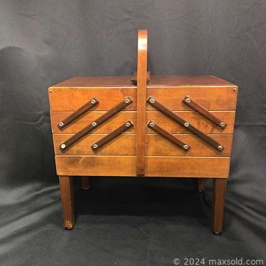 Auction 104207 (2 of 4)