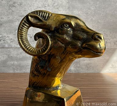 MaxSold Auction: This auction features Dictaphone, Pyrex, Pottery, Vases, Holiday Ornaments, Camera Accessories, Chess Set, Linens, Books, Danish Baking Dishes, Figurines, Weavings, Nativity, Brass Decor, MCM Vases, Art Glass, Stamps  and much, much more!