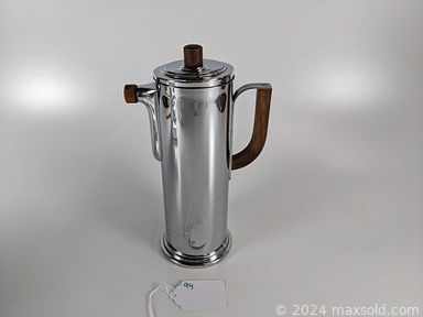 MaxSold Auction: This online auction features Framed Wall Art, Art Deco Tea Set, Stained Glass Wall Mirror, Vintage Beer Trays, Figural Pottery Planters, Depression Glass, Vintage Pyrex, Studio Pottery, Student Clarinet, Stereo Components, Soviet Era Propaganda Posters, MCM Chairs and much more!