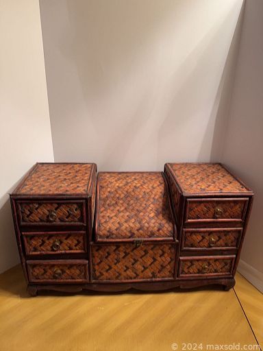 Auction 117785 (3 of 4)