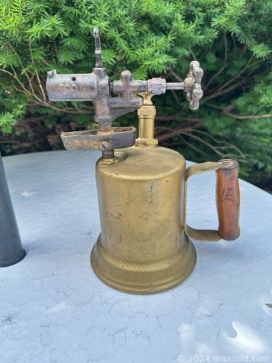 Auction 112053 (3 of 4)