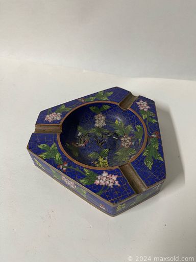 Auction 106069 (3 of 4)