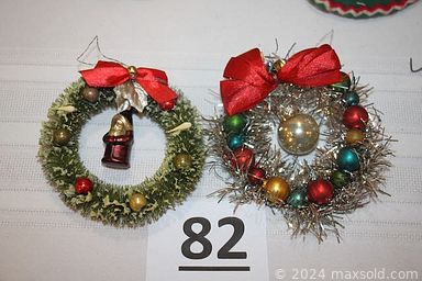 MaxSold Auction: This online auction features Christmas decor such as reindeer neon lights, Spode collection, ceramic Christmas tree, ornaments, electric candles, wreaths, Christmas animal decorations, LED spiral lit tree and much more!