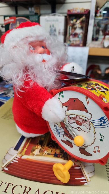 MaxSold Auction: This online auction includes a WC Fields dummy doll, coins, Spode and other crystal, vintage electronics, pottery, wall art, vintage McDonalds toys, dolls and other toys, seasonal decor, Rogers Brothers silverplate, cameras, shelf units, mirrored box, linens, baseball cards, Midcentury telephone table, books, erector set, massager, adjustable dressform, craft supplies, antique fresh ashtray, home decor, clothing and much more!