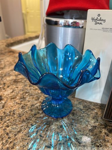 MaxSold Auction: This online auction features Navajo pottery, Southwestern pottery, Kachina dolls, miniature collector shoes, miniature tea sets, collector dolls, Kurt Adler wood houses, depression glass, Goebel Hummels, vintage metal wall art, small kitchen appliances, Shelia’s wood houses, office supplies, patio furniture, printer, office desk & chair, lift chair, display cabinets, area rugs, hand tools, doll furniture, craft supplies, toolbox, TV, and much more!