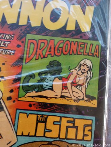 MaxSold Auction: This online auction features comics, signed posters, Mid-century Fondu lot, bakeware lot, crockery, Pyrex bowl, Vintage glasses and cups,  trinket lot, Star Wars Collector Toy Moroccan decorative, Vintage coke tray, Vintage globe, trading cards, collectible cars, toys, Tupperware,  Signed Oil on Canvas, nickels, coins, Mantle clock, glassware and much more