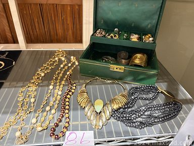 Auction 107951 (3 of 4)