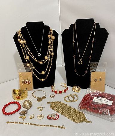 MaxSold Auction: This online auction features vintage jewelry, Funko Pop, vinyl records, Disney collectibles, coins, comics, vintage pillbox hats, vintage toys, doll china tea set, stamps, craft kits, Mardi Gras throw beads, Southwest sterling earrings, vintage molds, sports collectibles, puzzles, vintage books, marbles and much more!