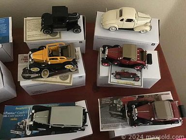 MaxSold Auction: This online auction features 54” Vizio TV, Lenox, vintage diecast with COA, San Francisco Giants ephemera, 49ers football memorabilia, Mikasa crystal, furniture such as Alma chairs, MCM wooden table, nightstands, and vintage dresser, lamps, small kitchen appliances, hand tools, lawn care, men’s jackets and much more!