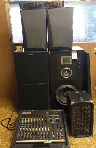 Auction 111102 (1 of 4)