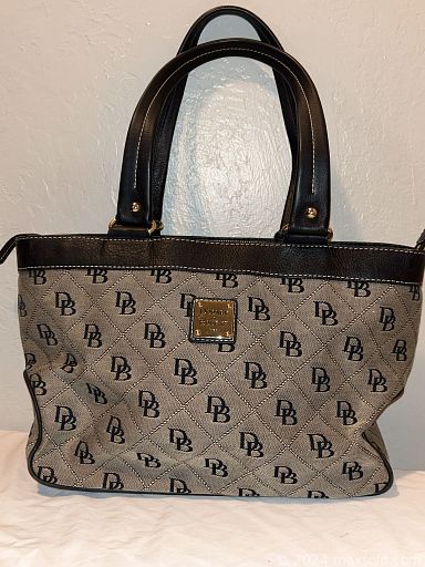 Auction 114741 (2 of 4)