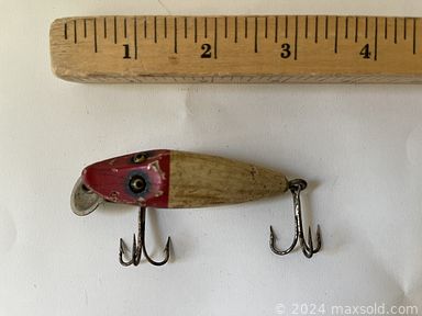 MaxSold Auction: This online auction features Wilton pans, 4-poster bed, fishing gear, NIB toys, area rugs, sewing machine, vintage Fenton lamp, bar signs, bar mirrors, wicker chairs, craft supplies, fabric, patio furniture, garden pots, vintage tools, stained glass lamp, camera, CSX jackets, small kitchen appliances, vintage cuckoo clock, camping gear, snowshoes, and much, much, more!!!