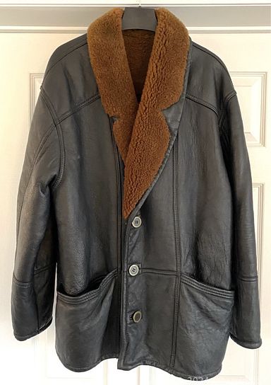 MaxSold Auction: This online auction features vintage Aquascutum trench coats, bomber jackets, vintage Anna lambswool coat, Nike collectible shoes, men’s blazers, vintage men’s vests, vintage sweaters, scarves, silk ties, and much, much, more!!!