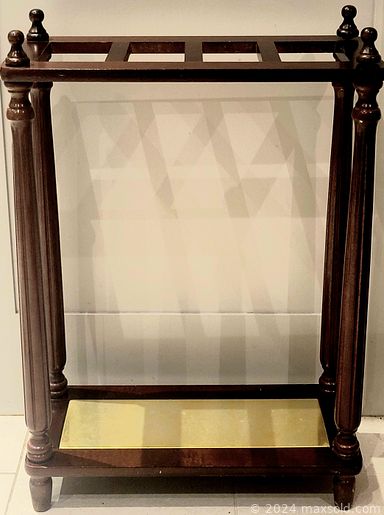 MaxSold Auction: This online auction features stained glass light fixture, Copeland \"Spode\'s Tower” dishware, Royal Doulton \"Braemar - H5035\" dishware, Vintage Bavaria Elfenbein Porzellan, beaded evening bags, teacup/saucer sets, vintage porcelain dresser set, vintage cranberry glass, art glass, costume jewelry, NIB beauty products, decanter set, “The Royals” collectibles, carnival glass, antique oil lamps, Blue Mountain pottery, vintage table linens, umbrella stands, and much, much, more!!