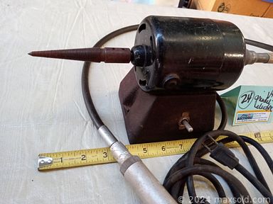 MaxSold Auction: This online auction features items like tools, marking stamp kits, vacuum cleaners, office materials, framed prints, gardening equipment, wicker baskets, portable work lights and much more!