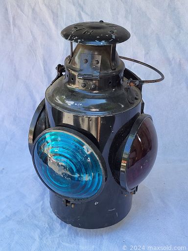 MaxSold Auction: This online auction includes furniture such as a pine refinished table, captain’s chair, side table, oak 5-drawer chest, Boston rocker, pedestal table, bistro set, pine cupboard and others, doors, rugs, jewelry, accessories, Texaco flag, Jeep Cherokee mountain bike, lamps, crystalware, brassware, plastic soldiers, portable Bernina sewing machine, Sunbeam metal fan, wicker baskets, Tiffany style lamp and much more!