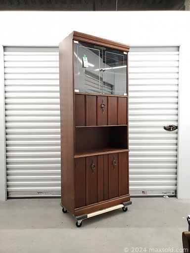 Auction 106070 (1 of 4)