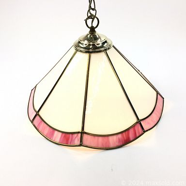 MaxSold Auction: This online auction includes a Betty Crocker popcorn maker and other small kitchen appliances, kitchenware, humidifiers, picture frames,games, vases, bags, decorative plates, PVC jacket, vintage MCM chandelier, seasonal decor, dolls, vintage chairs, clothing, books, vintage bedframe, Bissell crosswave, drafting set and more!