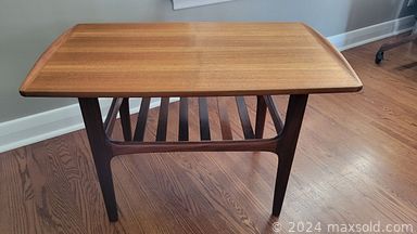 MaxSold Auction: This online auction features antique Singer sewing machine, framed wall art, fine china, rock tumbler, vinyl records, vintage Christmas decor, silver jewelry, MCM teak table,  Waterford crystal ware, Royal Doulton, kitchenware and much more!