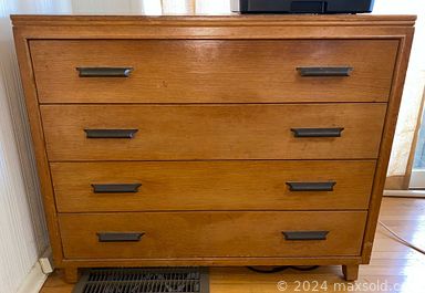 Auction 105339 (3 of 4)