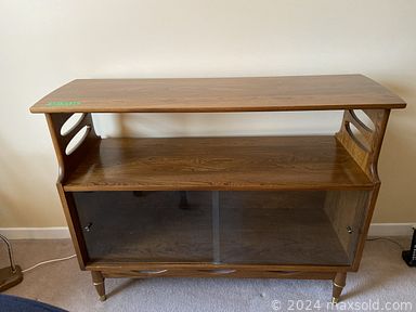 MaxSold Auction: This online auction features wood desk, model ship, oil lamp, vintage Japanese tea set, bar cart, vintage china cabinet, collector plates, Blue Mountain Pottery, souvenir spoons, metal art, golf clubs, small kitchen appliances, office supplies, electrical supplies, toys, and more!!