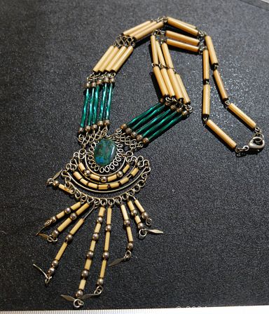 MaxSold Auction: This online auction features sterling silver jewelry, loose gemstones, collector tokens, vintage jewelry, watches, coins and much more!